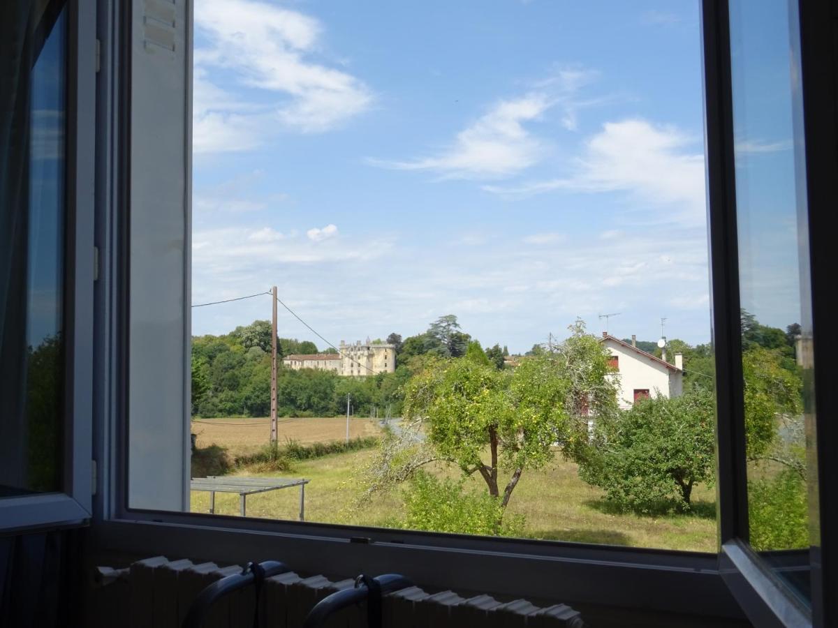 Au Catalpa Bed & Breakfast La Chapelle-Faucher Dış mekan fotoğraf